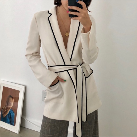 Cream Wrap Blazer w Black Contrast Piping Pajama - Picture 3 of 6